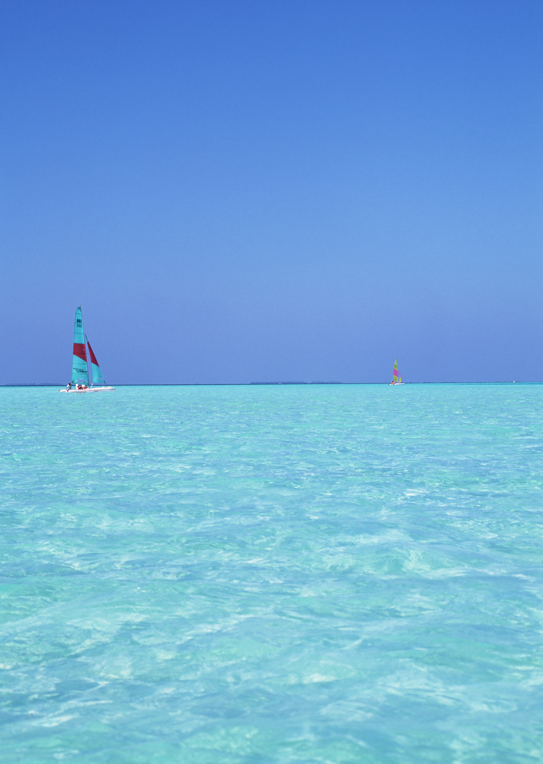 (上陸審査と上陸拒否事由)なぜかいつも空港の入管で別室に呼ばれるのです・・一体?